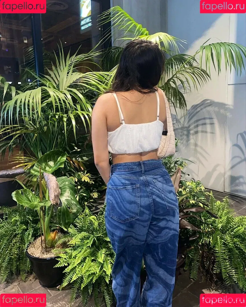 Maddy Mahmoudi / MaddyMahmoudi / Maddy_mahmoudi / u268798505 Onlyfans Photo Gallery 