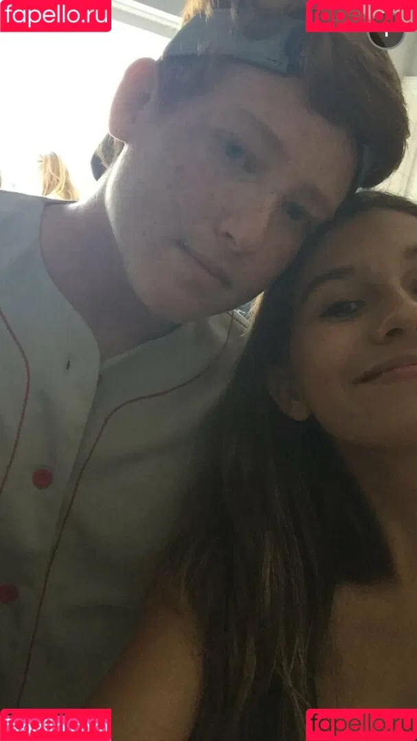 Maddy Mahmoudi / MaddyMahmoudi / Maddy_mahmoudi / u268798505 Onlyfans Photo Gallery 