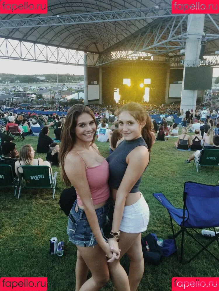 Maddy Mahmoudi / MaddyMahmoudi / Maddy_mahmoudi / u268798505 Onlyfans Photo Gallery 