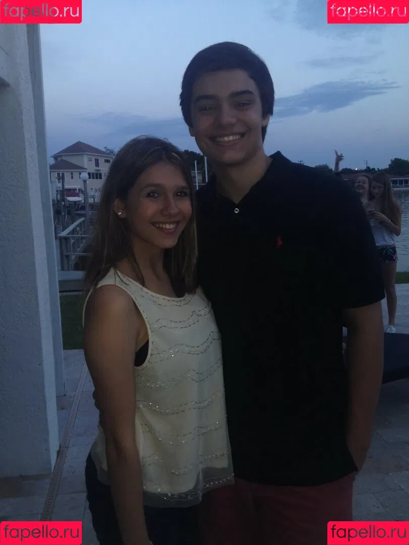 Maddy Mahmoudi / MaddyMahmoudi / Maddy_mahmoudi / u268798505 Onlyfans Photo Gallery 