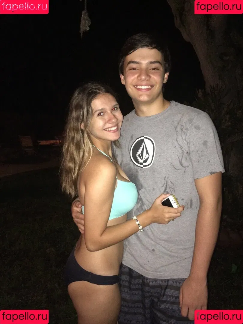 Maddy Mahmoudi / MaddyMahmoudi / Maddy_mahmoudi / u268798505 Onlyfans Photo Gallery 