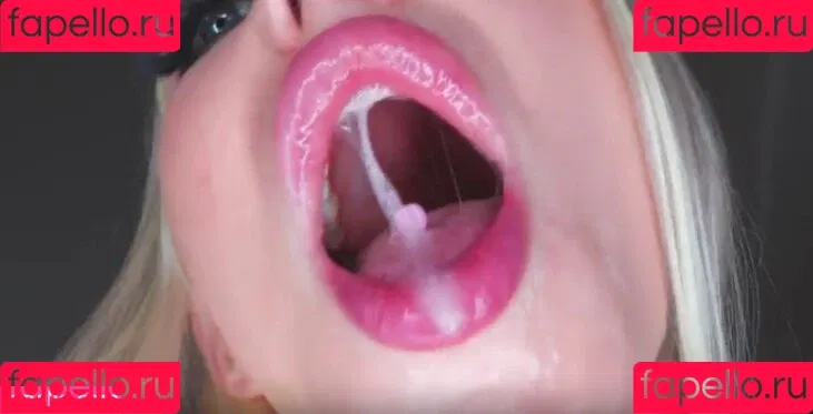 Simp Chat / Tara Babcock / tarababcock Onlyfans Photo Gallery 