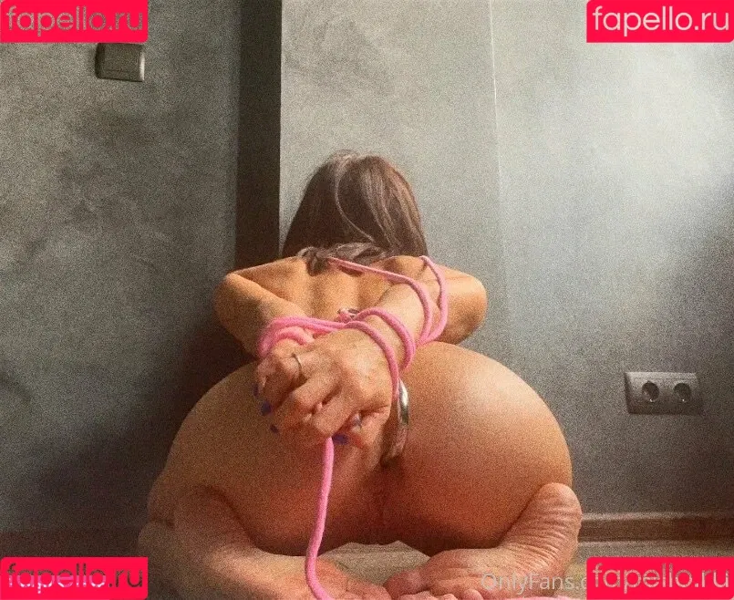 mishnikki / nicoleevien Onlyfans Photo Gallery 