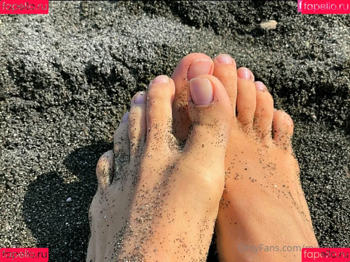 mishnikki / nicoleevien Onlyfans Photo Gallery 