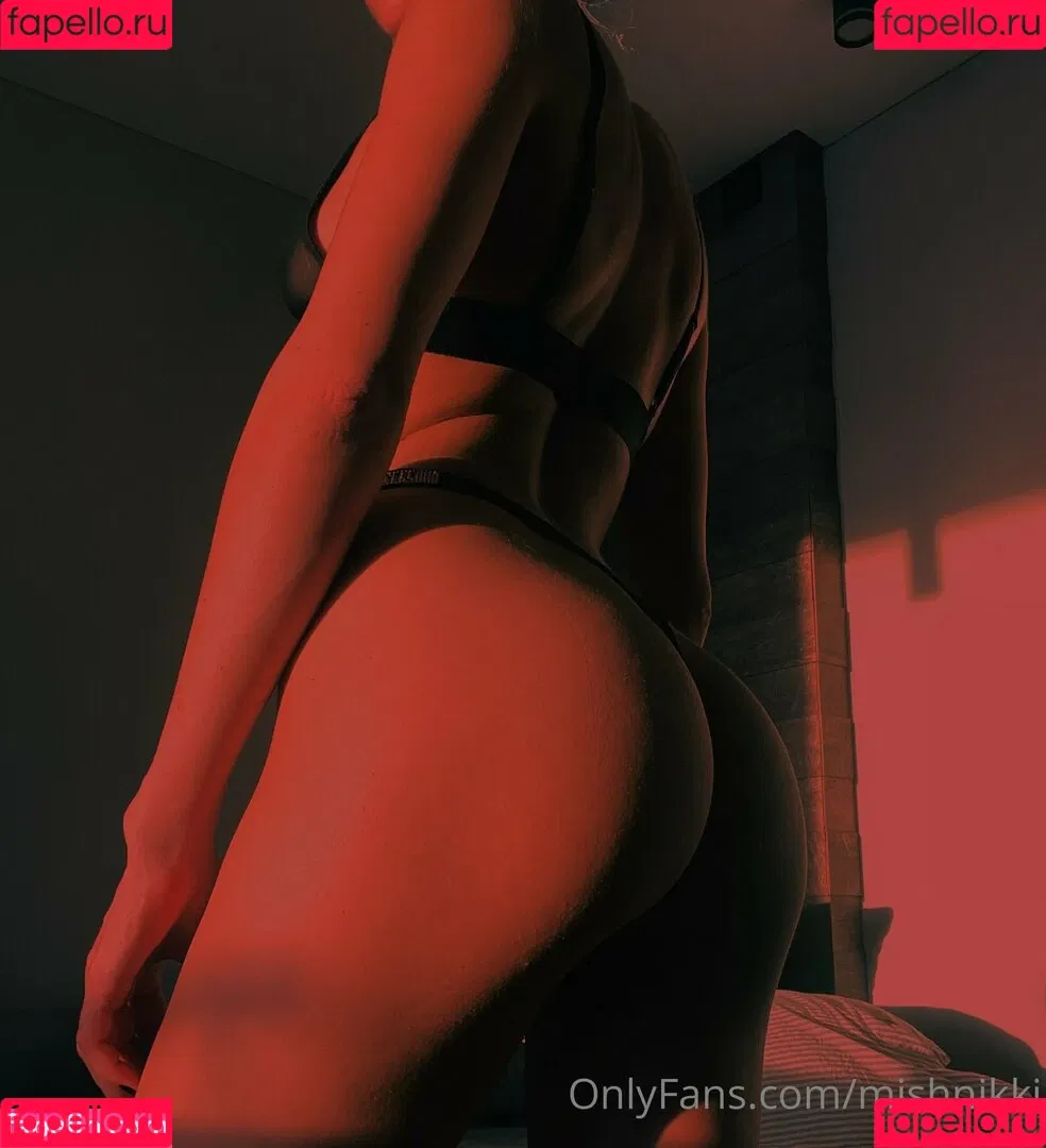 mishnikki / nicoleevien Onlyfans Photo Gallery 