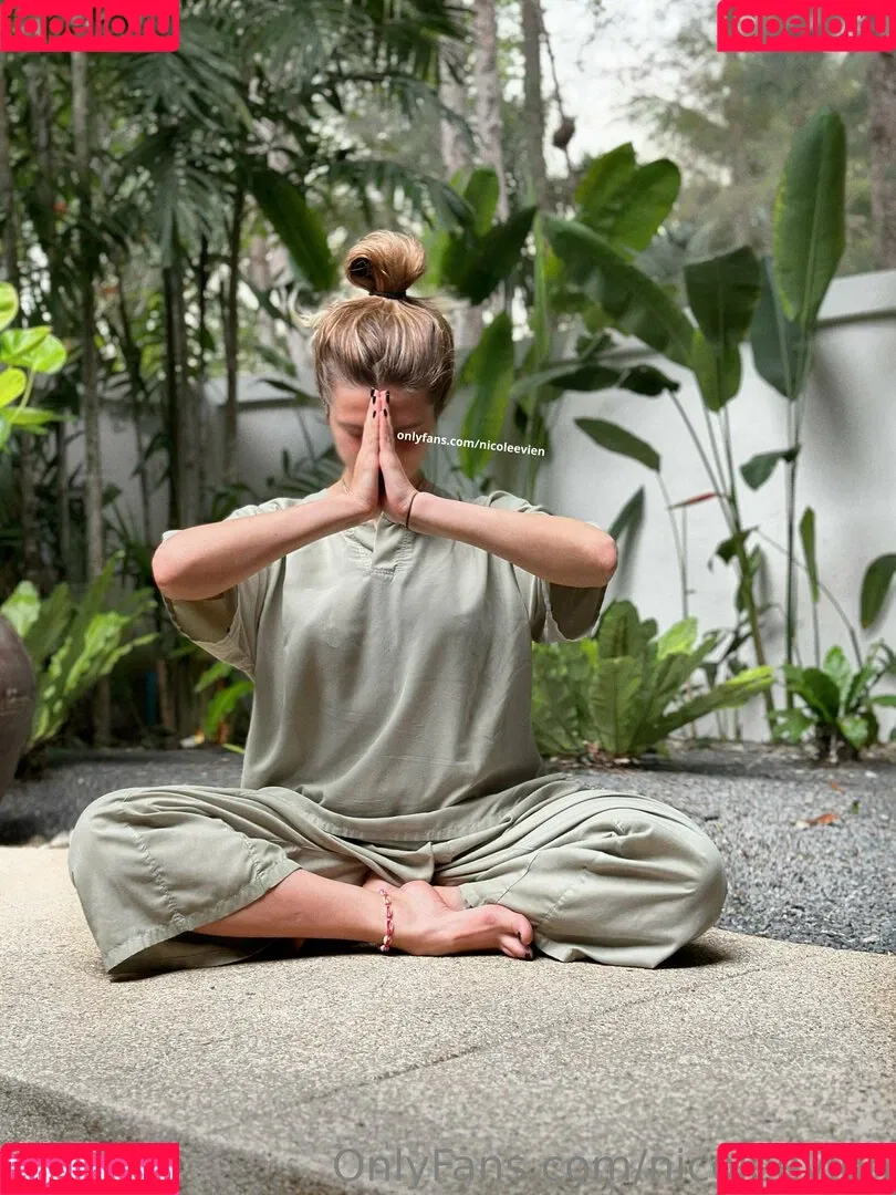 mishnikki / nicoleevien Onlyfans Photo Gallery 