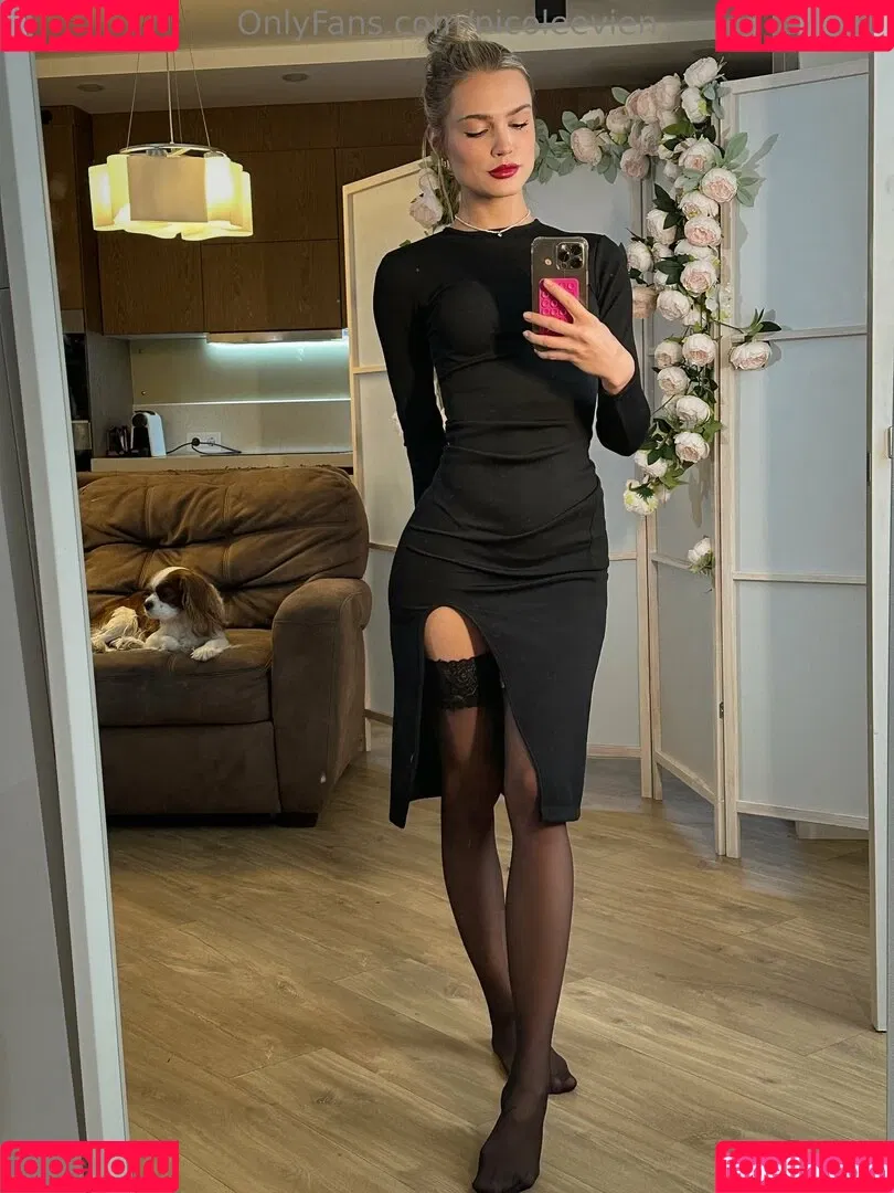 mishnikki / nicoleevien Onlyfans Photo Gallery 