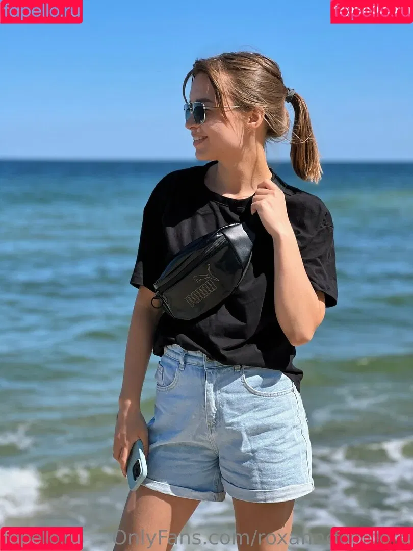 roxanne_moore / roxy_therealist Onlyfans Photo Gallery 