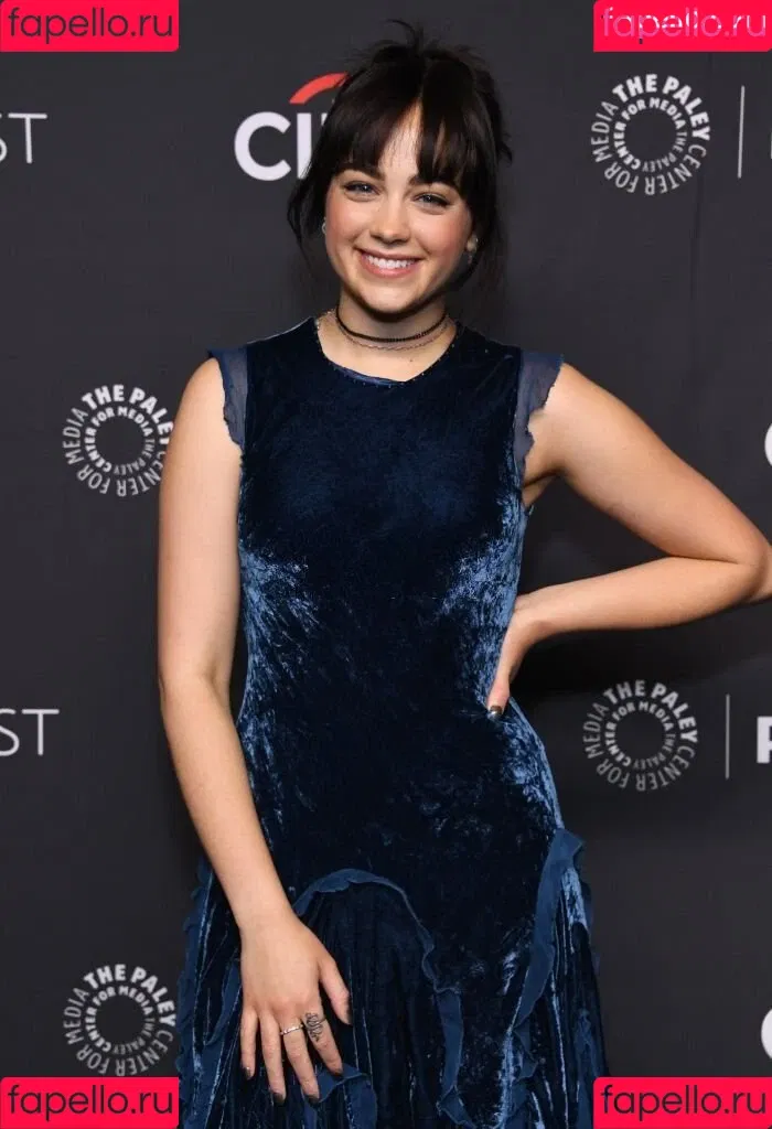 Mary Mouser / missmarymmouser Onlyfans Photo Gallery 