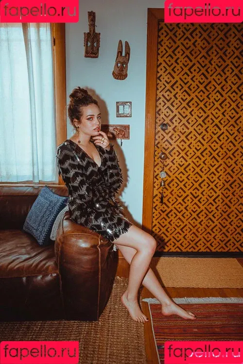 Mary Mouser / missmarymmouser Onlyfans Photo Gallery 