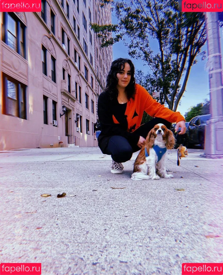 Mary Mouser / missmarymmouser Onlyfans Photo Gallery 