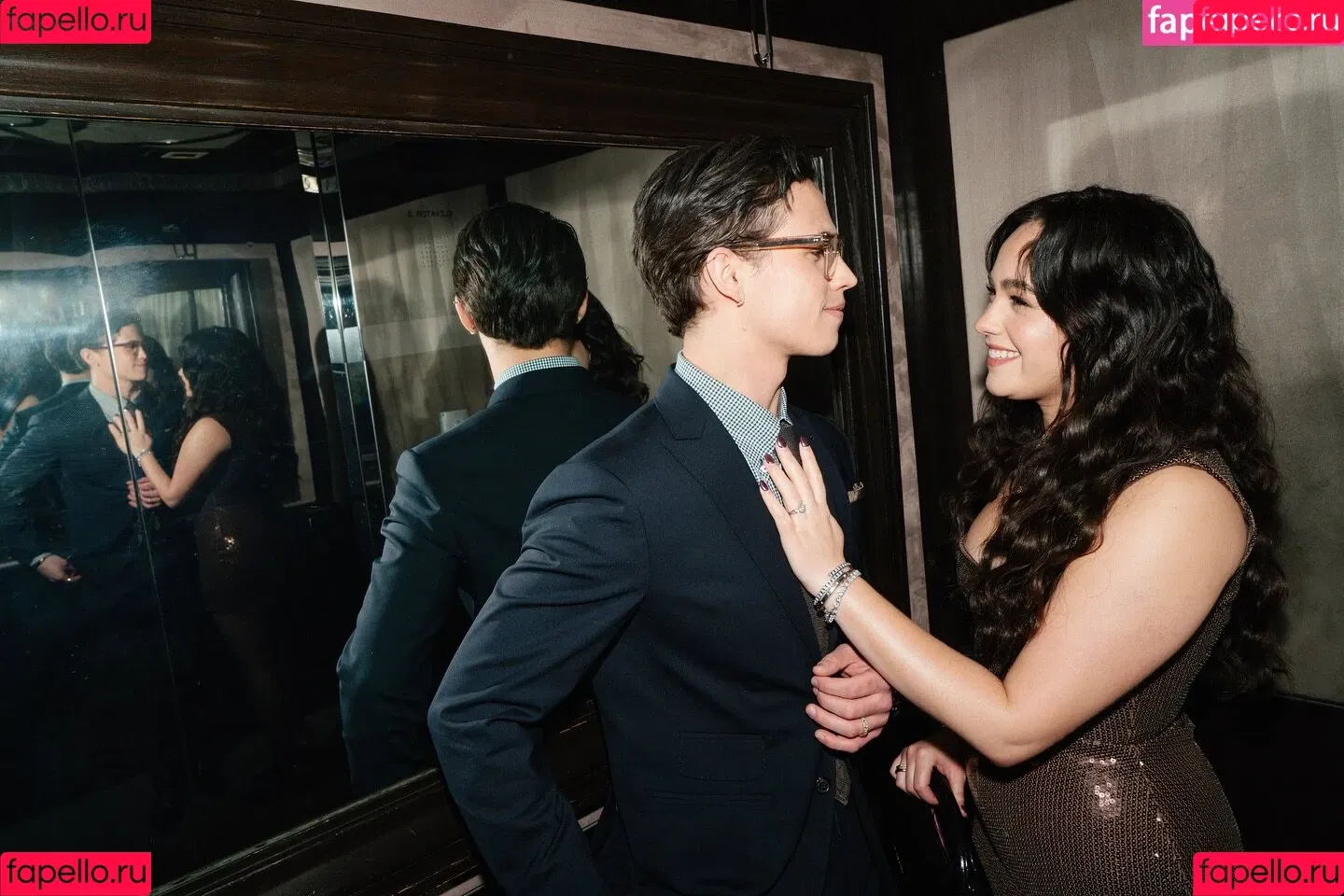 Mary Mouser / missmarymmouser Onlyfans Photo Gallery 