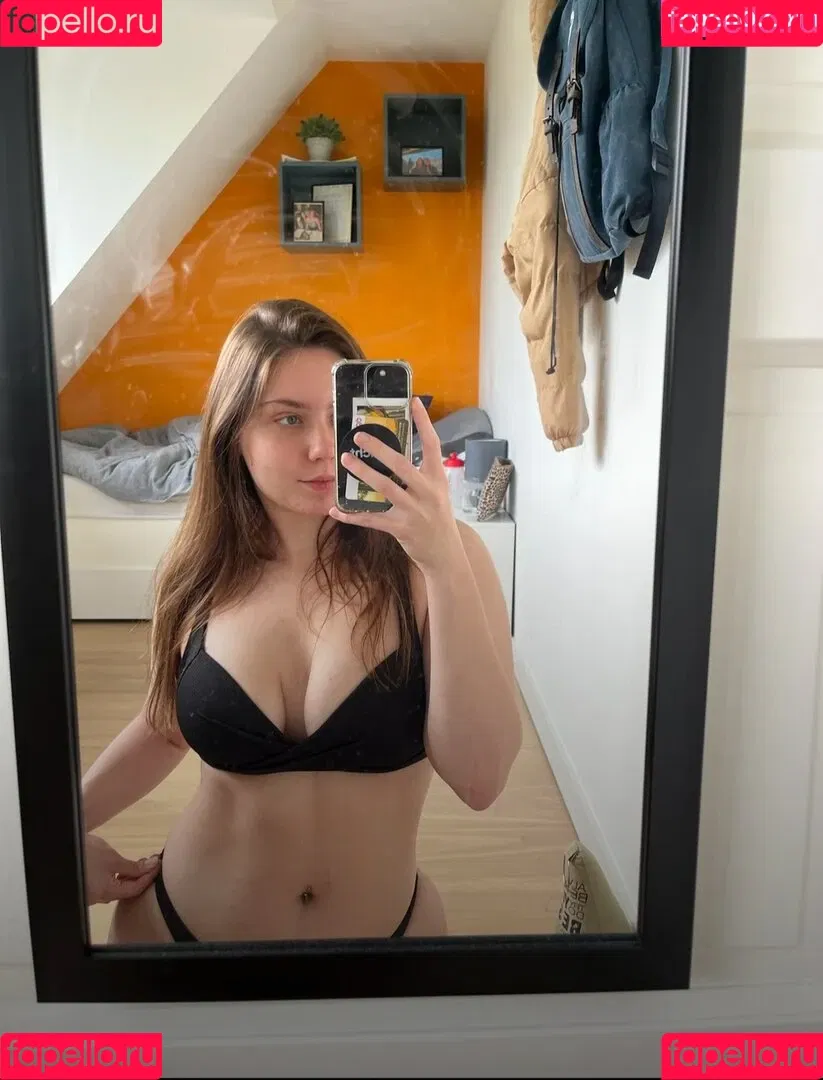 Annamey / Donnabellexo / manuteyu Onlyfans Photo Gallery 