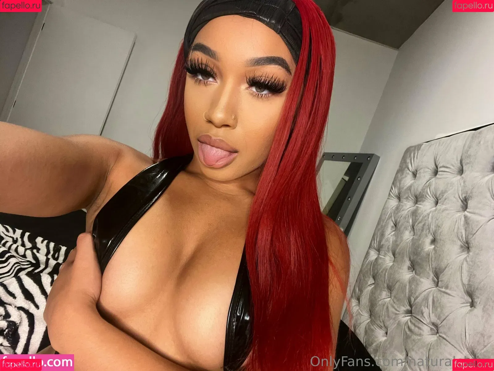 Bubble Booty / Naturalchina Onlyfans Photo Gallery 