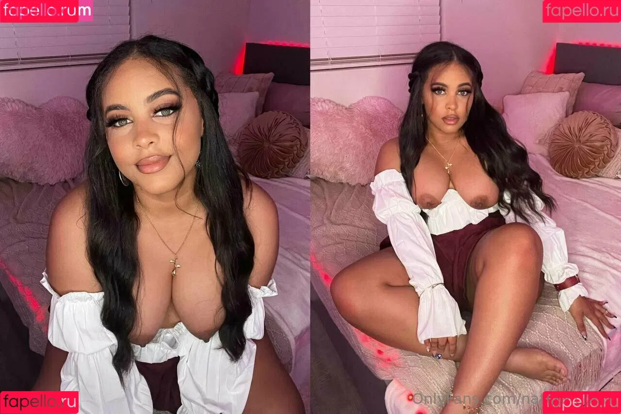 Bubble Booty / Naturalchina Onlyfans Photo Gallery 