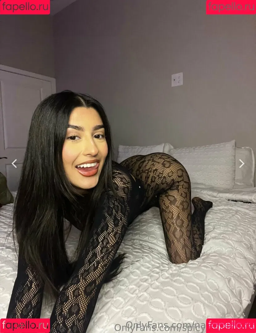 Bubble Booty / Naturalchina Onlyfans Photo Gallery 