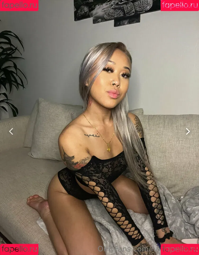 Bubble Booty / Naturalchina Onlyfans Photo Gallery 