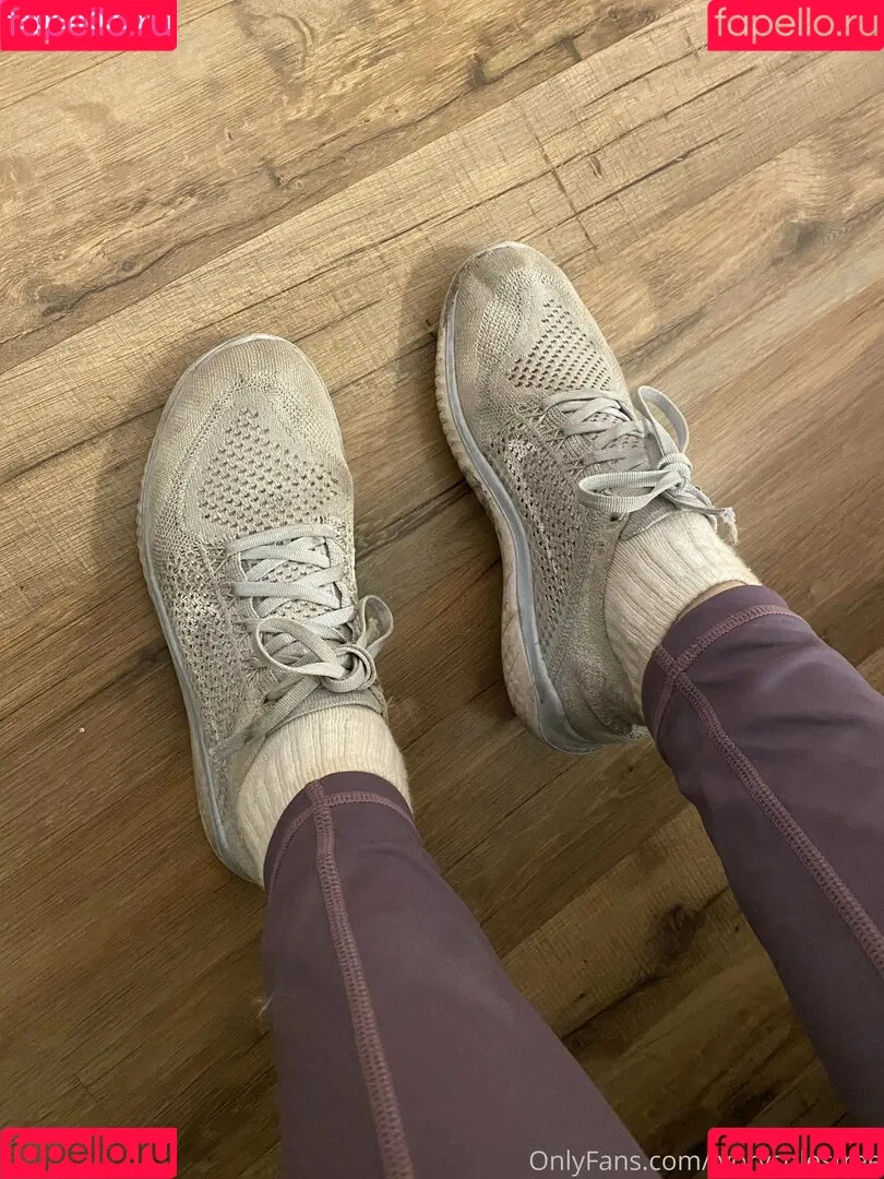 ivory.soles.x / ivorysolesfree Onlyfans Photo Gallery 