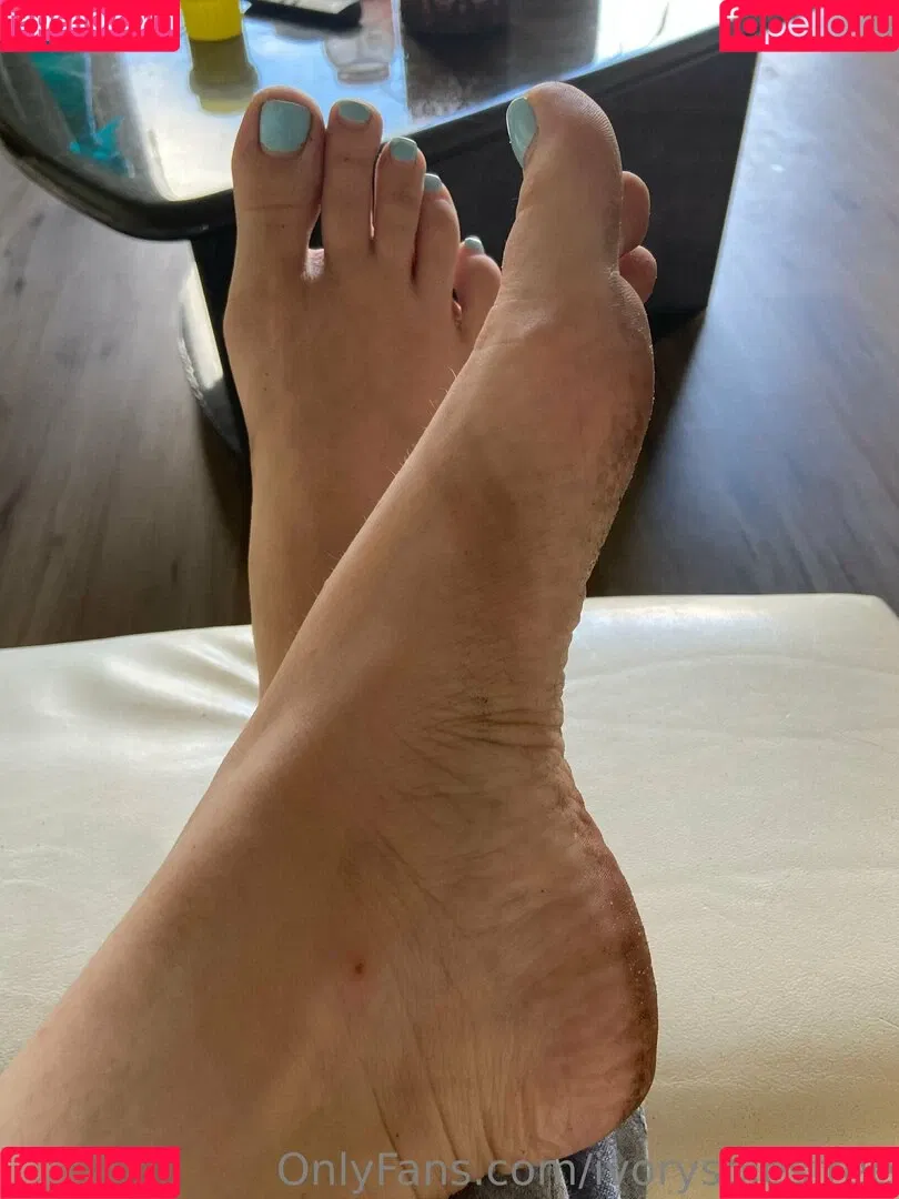 ivory.soles.x / ivorysolesfree Onlyfans Photo Gallery 