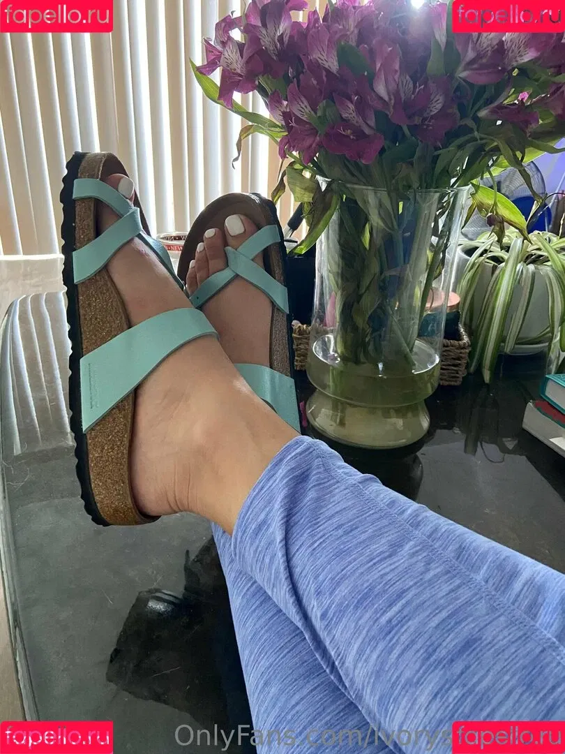 ivory.soles.x / ivorysolesfree Onlyfans Photo Gallery 