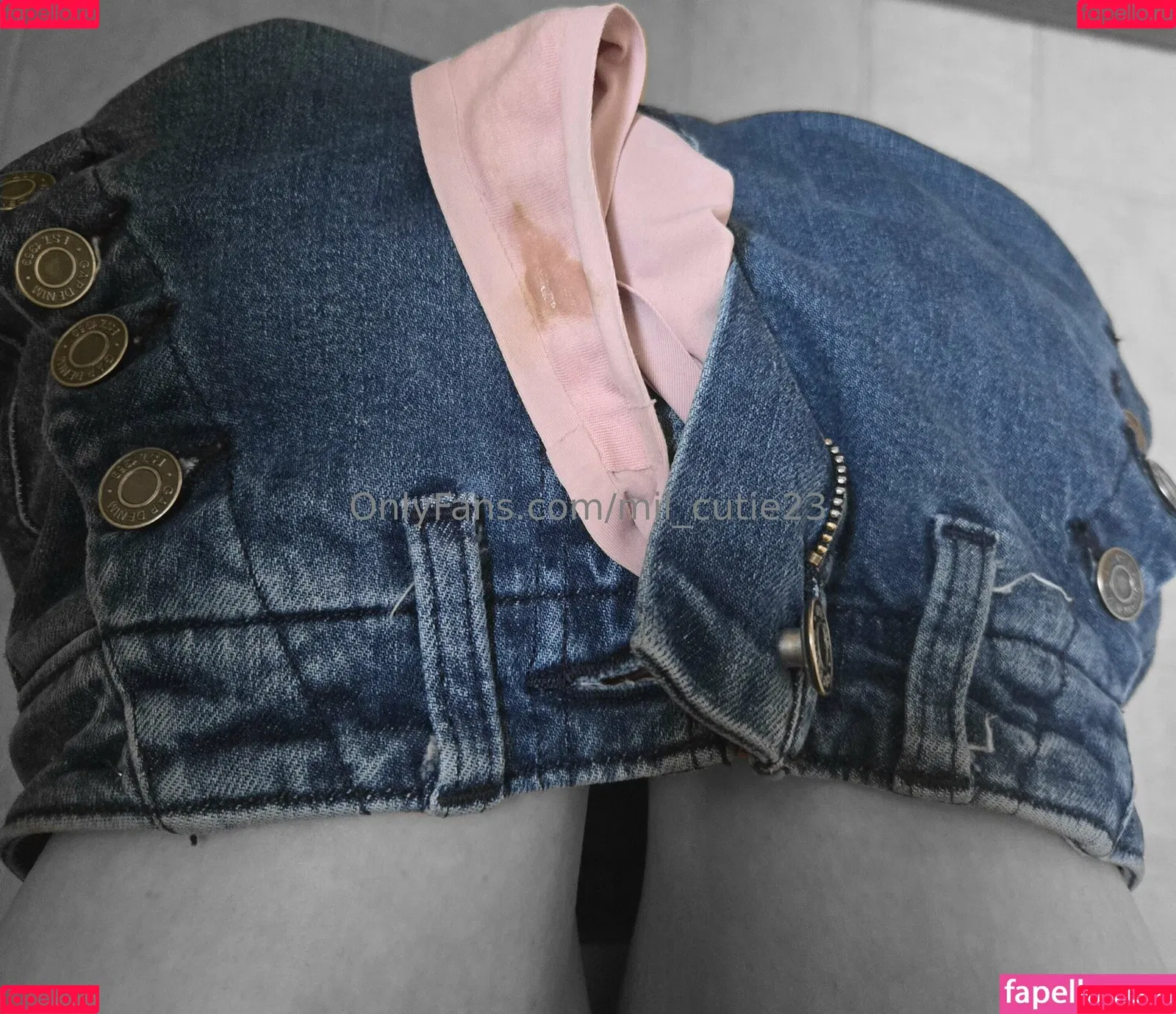 mil_cutie23 Onlyfans Photo Gallery 