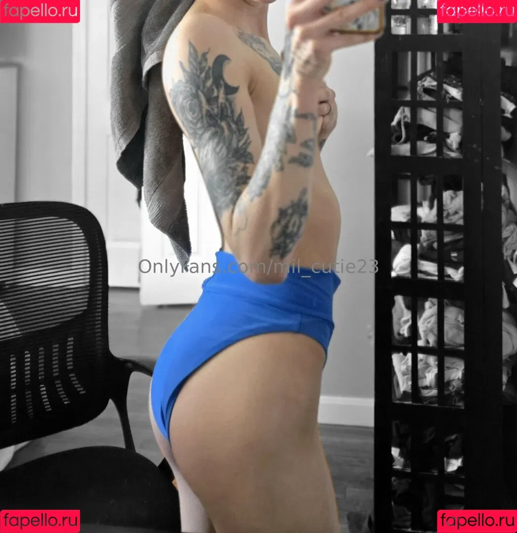 mil_cutie23 Onlyfans Photo Gallery 