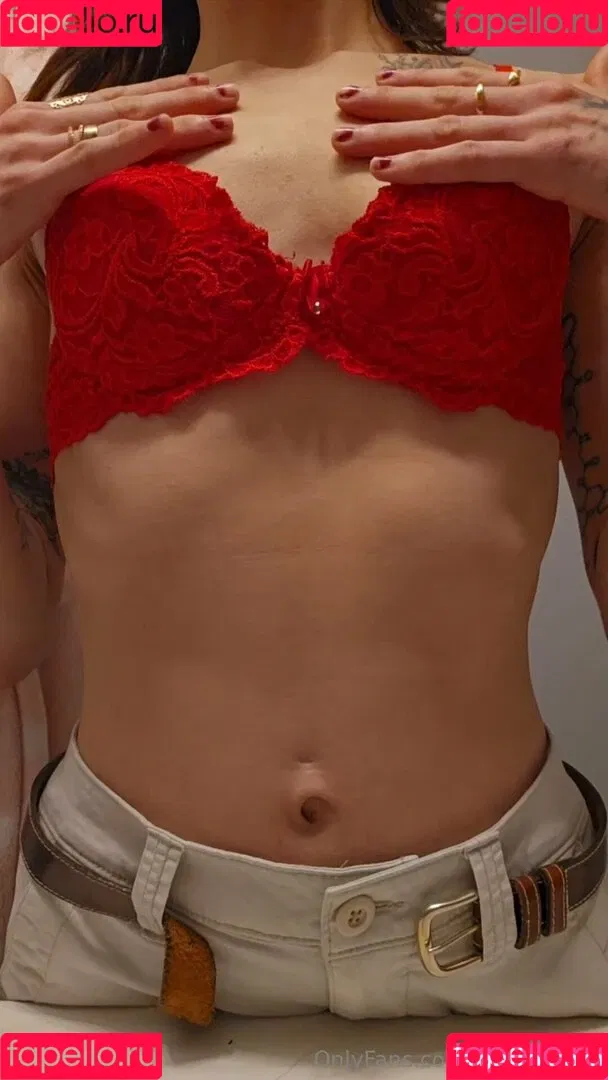 mil_cutie23 Onlyfans Photo Gallery 