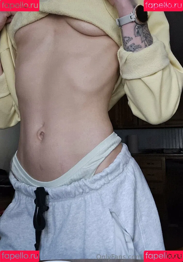 mil_cutie23 Onlyfans Photo Gallery 