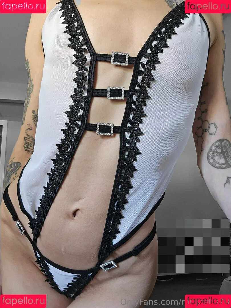 mil_cutie23 Onlyfans Photo Gallery 