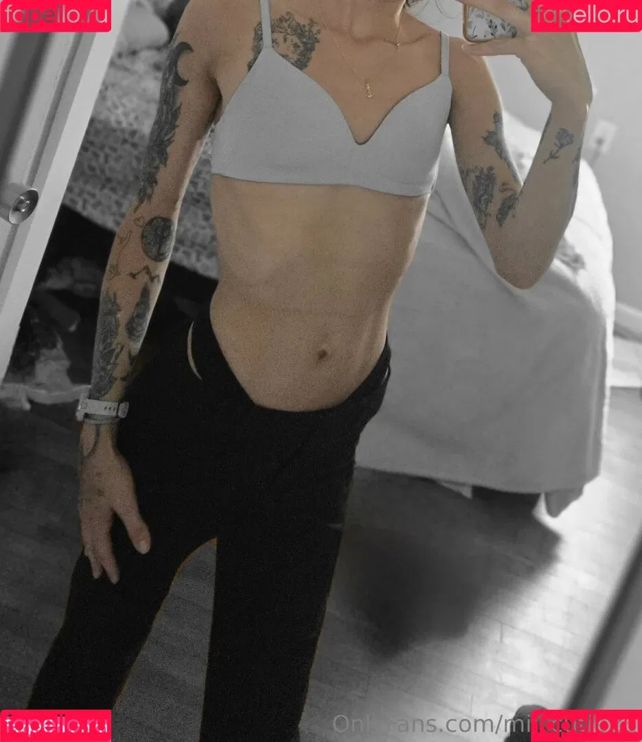 mil_cutie23 Onlyfans Photo Gallery 