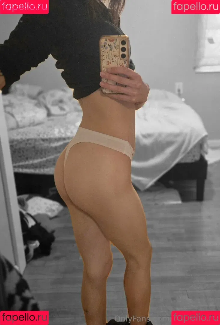 mil_cutie23 Onlyfans Photo Gallery 