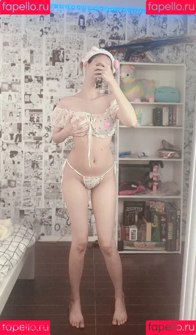 Kura Onee-san / kurasushi_usa / lewdgami Onlyfans Photo Gallery 