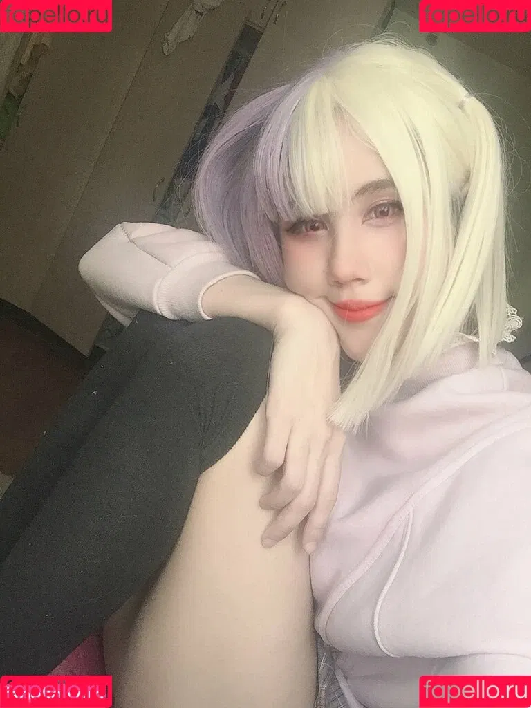 Kura Onee-san / kurasushi_usa / lewdgami Onlyfans Photo Gallery 