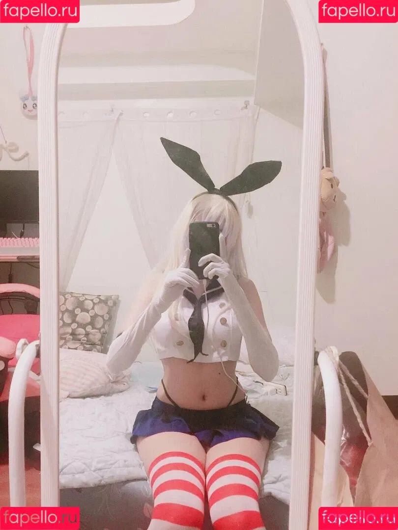 Kura Onee-san / kurasushi_usa / lewdgami Onlyfans Photo Gallery 