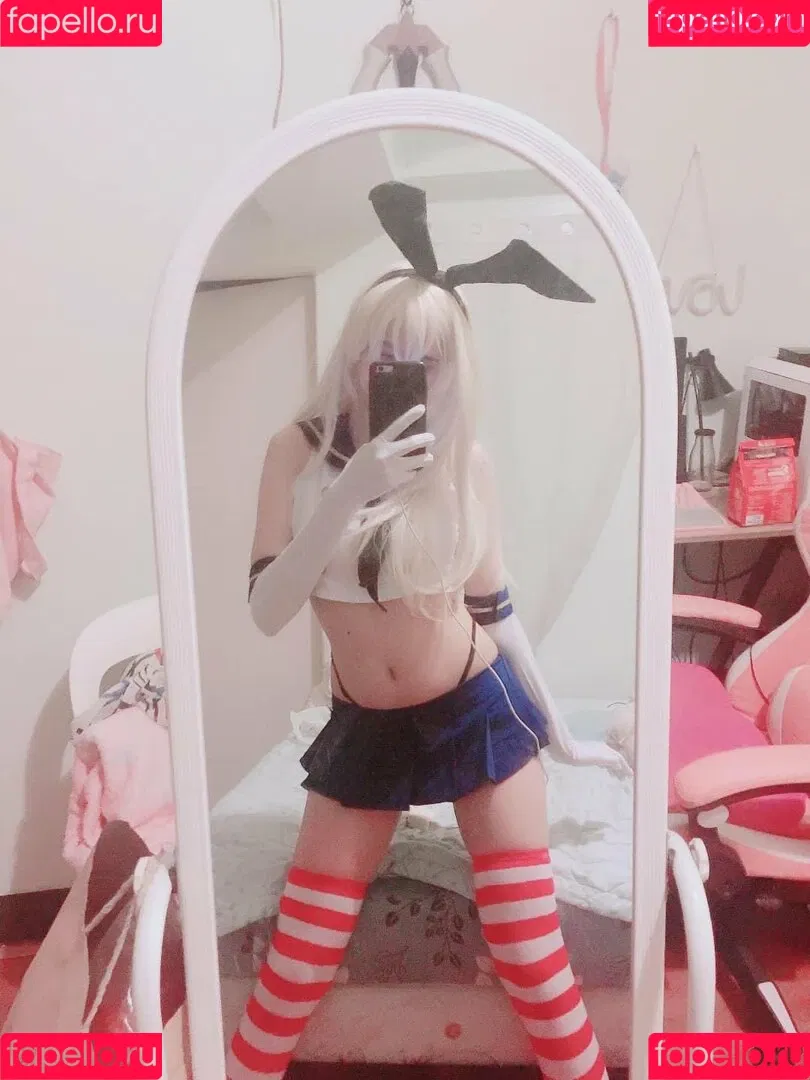 Kura Onee-san / kurasushi_usa / lewdgami Onlyfans Photo Gallery 