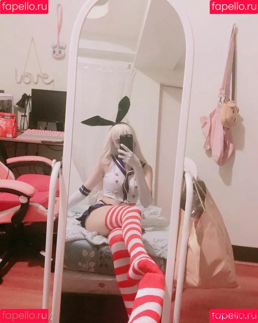 Kura Onee-san / kurasushi_usa / lewdgami Onlyfans Photo Gallery 