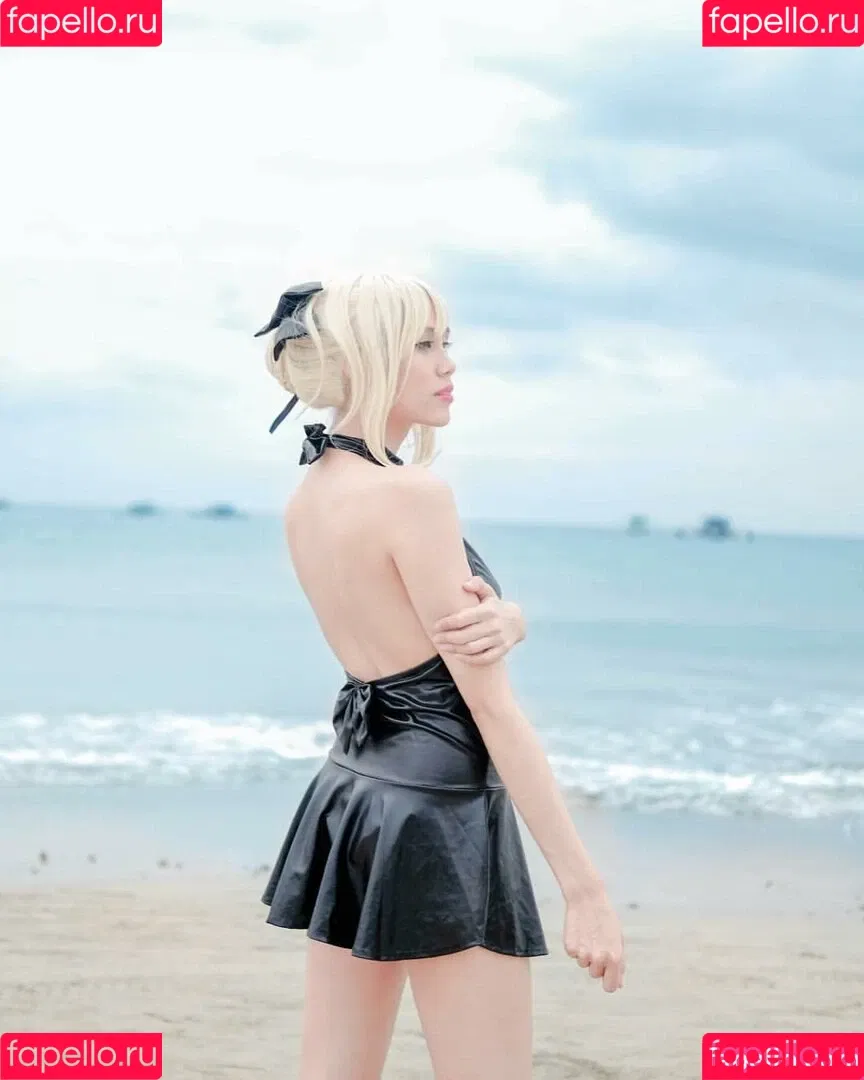 Kura Onee-san / kurasushi_usa / lewdgami Onlyfans Photo Gallery 