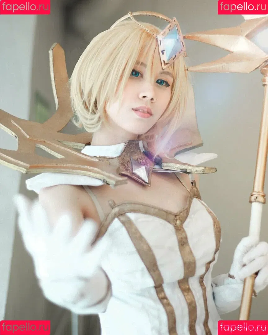 Kura Onee-san / kurasushi_usa / lewdgami Onlyfans Photo Gallery 