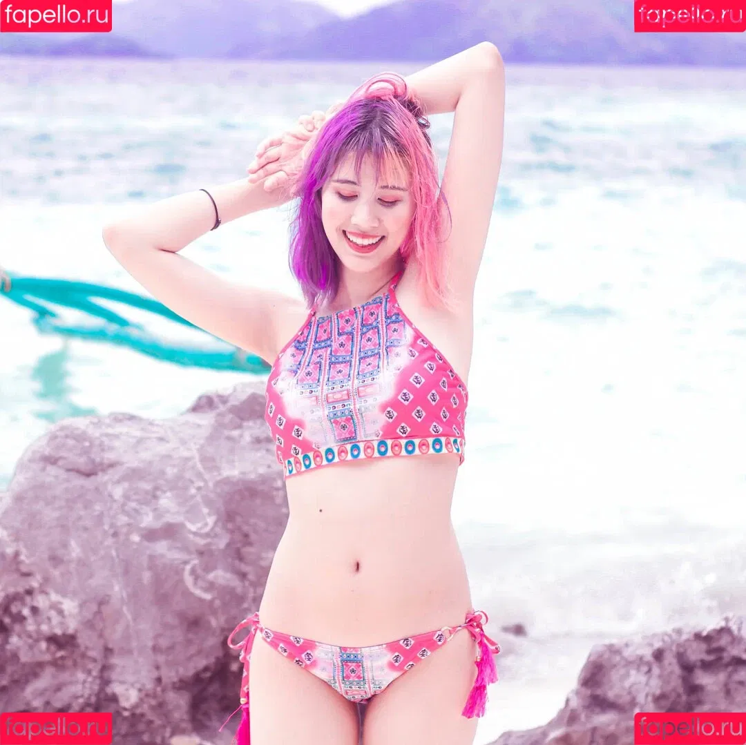 Kura Onee-san / kurasushi_usa / lewdgami Onlyfans Photo Gallery 