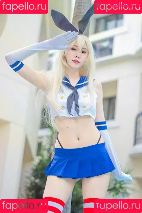 Kura Onee-san / kurasushi_usa / lewdgami Onlyfans Photo Gallery 