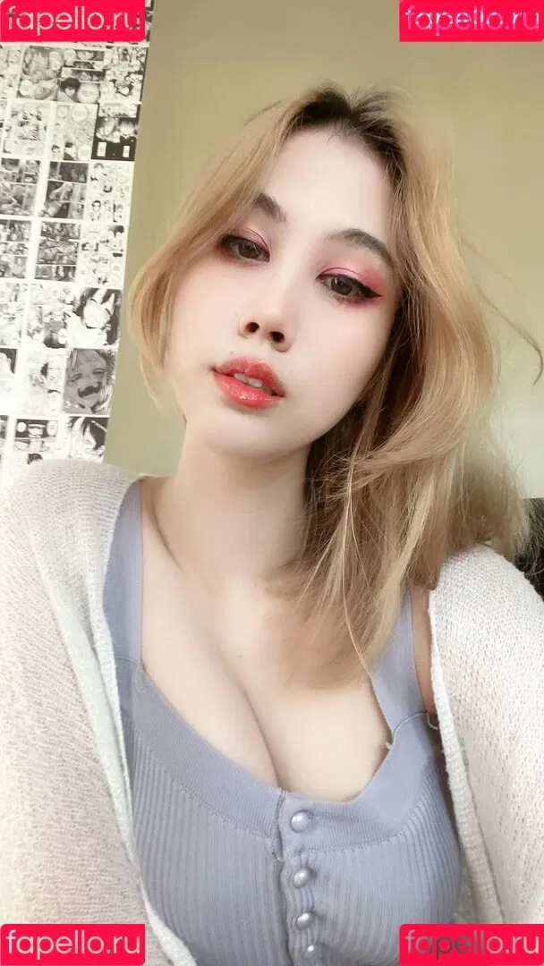 Kura Onee-san / kurasushi_usa / lewdgami Onlyfans Photo Gallery 