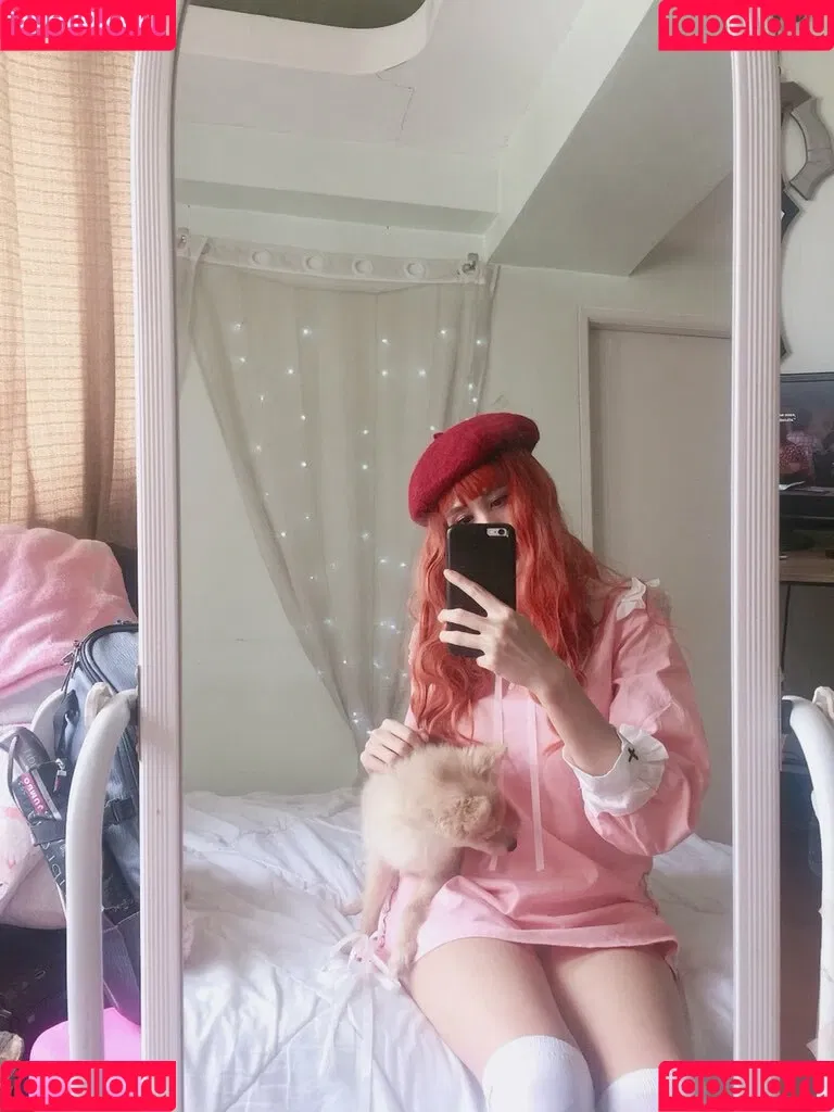 Kura Onee-san / kurasushi_usa / lewdgami Onlyfans Photo Gallery 