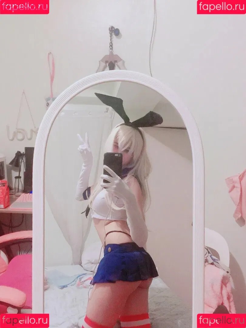 Kura Onee-san / kurasushi_usa / lewdgami Onlyfans Photo Gallery 