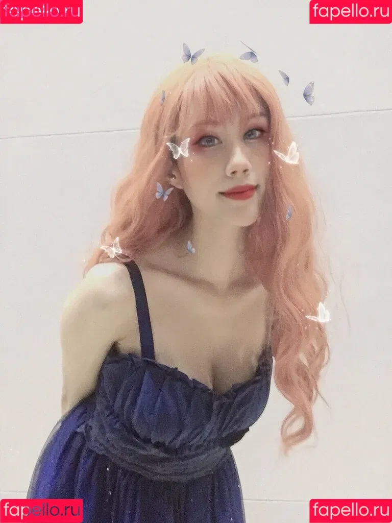 Kura Onee-san / kurasushi_usa / lewdgami Onlyfans Photo Gallery 