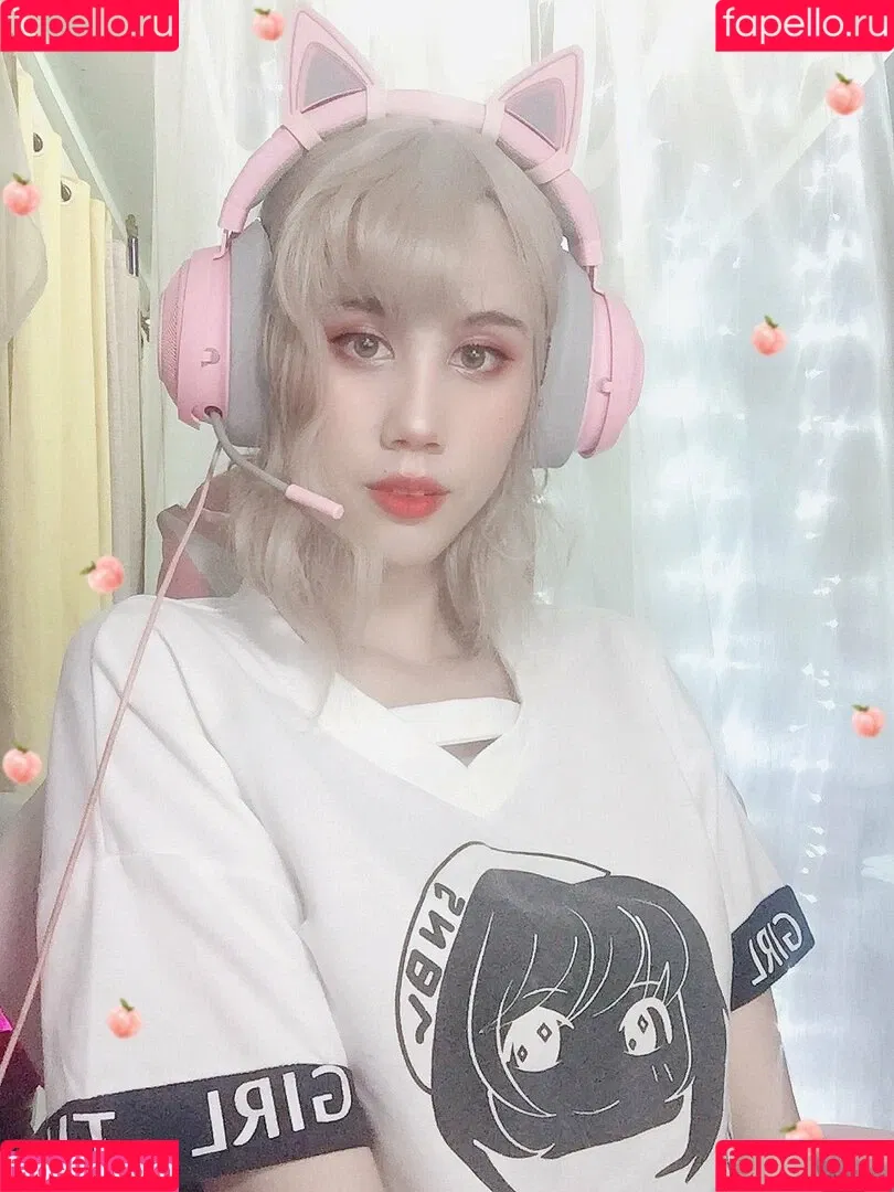 Kura Onee-san / kurasushi_usa / lewdgami Onlyfans Photo Gallery 