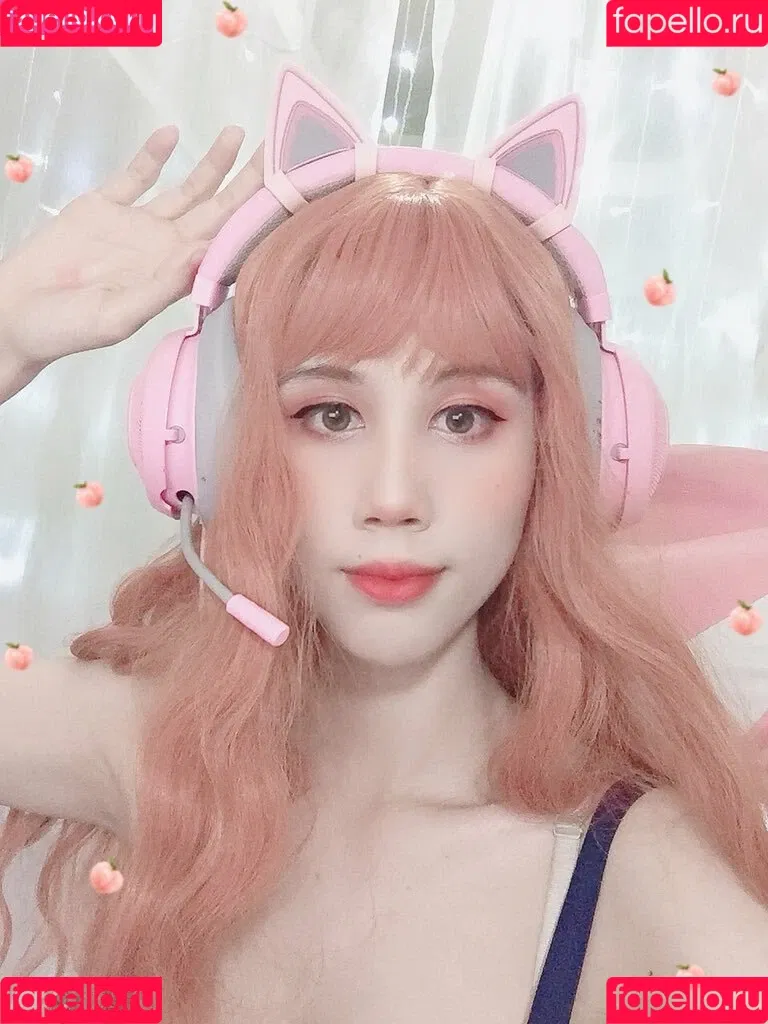 Kura Onee-san / kurasushi_usa / lewdgami Onlyfans Photo Gallery 