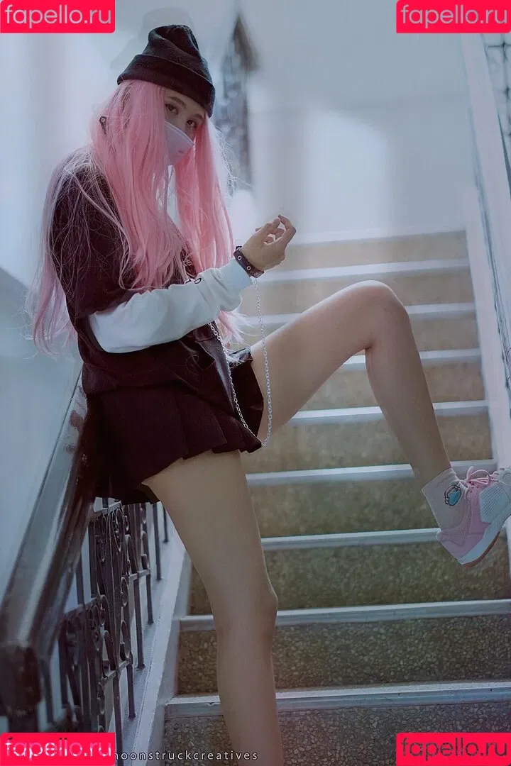 Kura Onee-san / kurasushi_usa / lewdgami Onlyfans Photo Gallery 