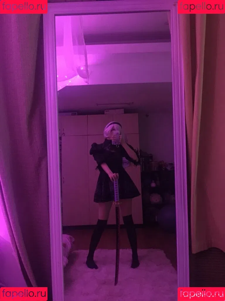 Kura Onee-san / kurasushi_usa / lewdgami Onlyfans Photo Gallery 