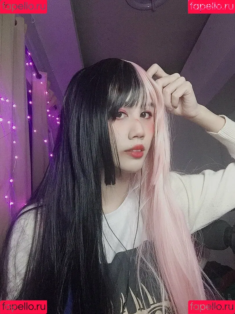 Kura Onee-san / kurasushi_usa / lewdgami Onlyfans Photo Gallery 