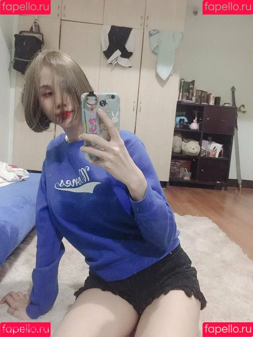 Kura Onee-san / kurasushi_usa / lewdgami Onlyfans Photo Gallery 